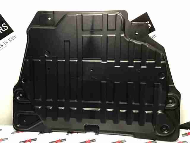 Защита поддона двигателя Land Rover LR104028