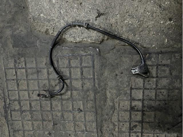 A2105404910 Mercedes передний правый датчик абс