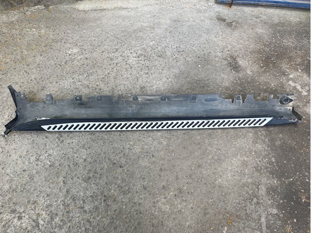 Накладка (молдинг) порога наружная правая BMW 51177294380 цена, от 107.69 USD