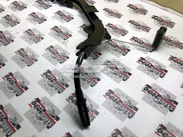  Land Rover LR044454