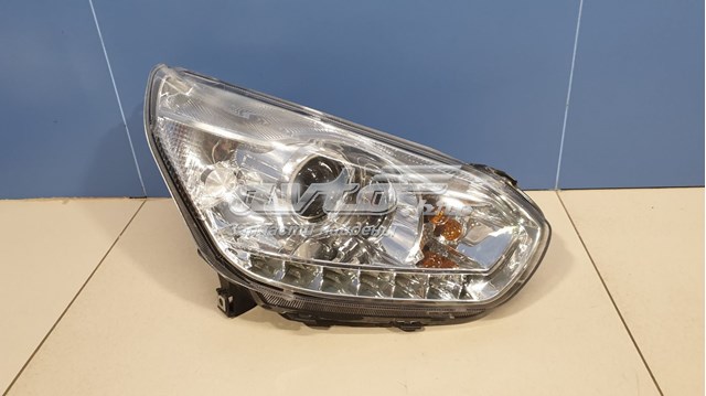 Фара правая Chery T113772020AF