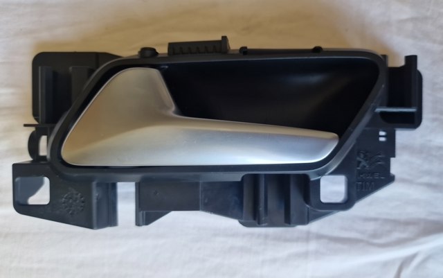 Ручка двери левой, внутренняя, перед/зад Peugeot/Citroen 25527W01 цена, от 32.62 USD