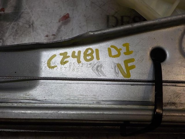 Compre Mecanismo de acionamento de vidro da porta dianteira esquerda Citroen C4 