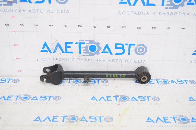 Рычаг задней подвески поперечный правый Mazda KB7W28500 цена, от 21.54 USD