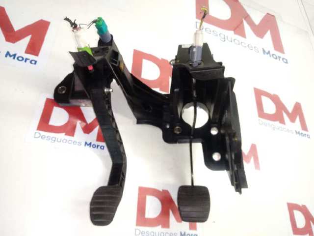 465104099R Renault (RVI) 