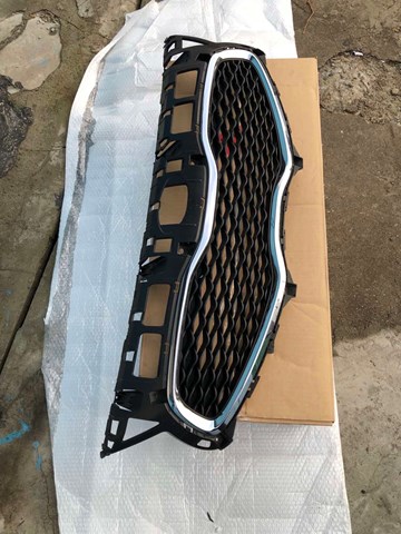 Решетка радиатора 86351A4000 Hyundai/Kia