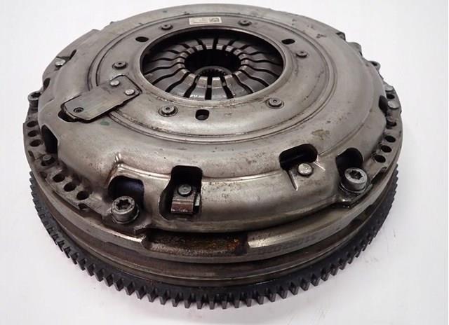 Купить 123101516R Renault (RVI) Маховик с зубчатым ободом
