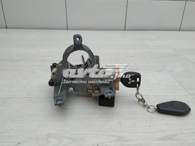  Mitsubishi MR235630 цена, от 38.01 USD