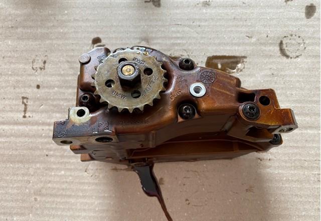 11417594311 BMW Bomba De Aceite original y equivalente