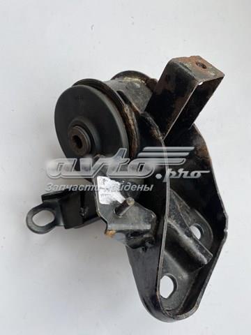 Coxim (suporte) esquerdo de motor GE4T39070A Mazda