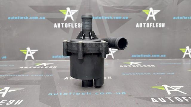 210103417R RENAULT Bomba de agua original y equivalente