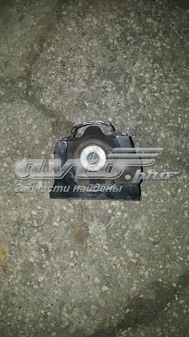 Передняя опора двигателя 1236136150 Toyota