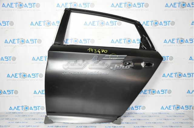 67510TVA305ZZ Honda Дверь задняя, правая