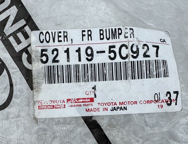 521195C927 Toyota Бампер передний в сборе