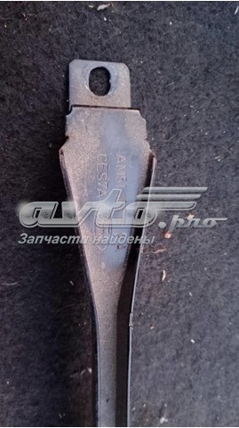 Подставка аккумулятора AM5110718AA Ford