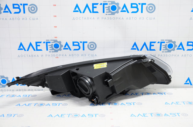 Левая фара 22902126 Opel