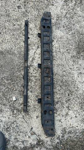 Купить LR024295 Land Rover Балка радиатора нижняя
