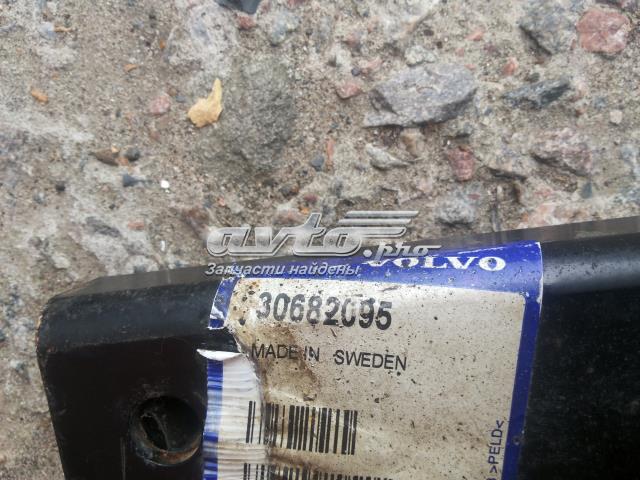 30682095 Volvo 