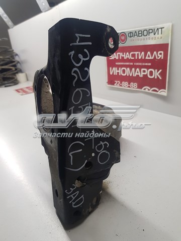 Рычаг (тяга) задней подвески продольный нижний левый S2914500 Lifan