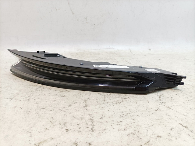 9J1945207E Porsche 
