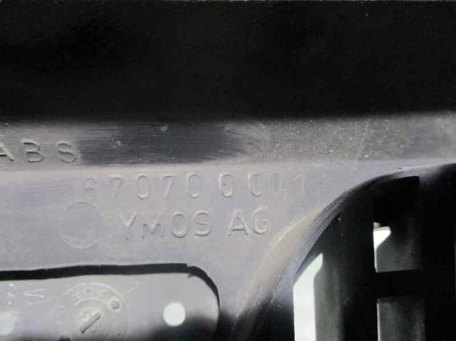 82459984 Fiat/Alfa/Lancia Решетка радиатора