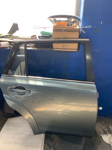 Задняя правая дверь Subaru 60409AJ1009P