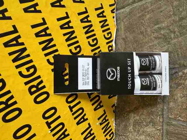 9000777W246V Mazda Карандаш для подкраски сколов