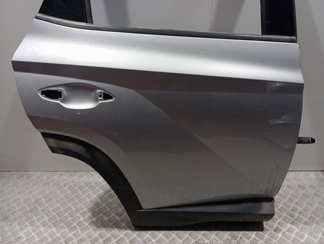 Задняя правая дверь Hyundai/Kia 77004N7000