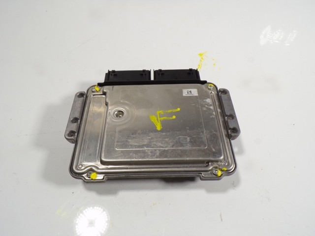  Блок управления двигателем Ford Focus 3