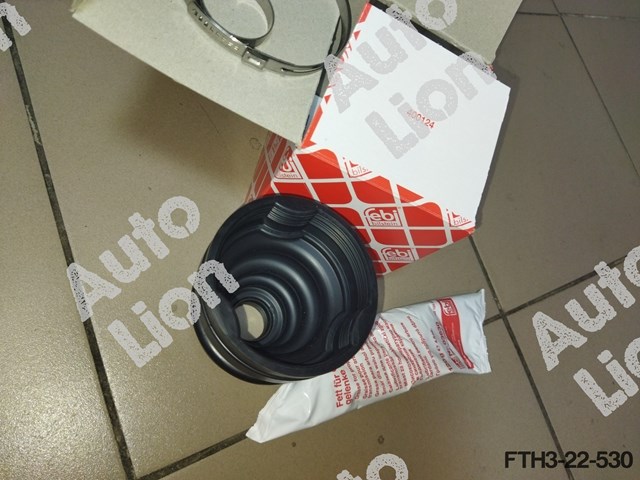 FTH322530 Mazda Пыльник шарнира привода