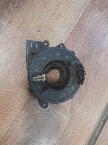 601093705 BMW 