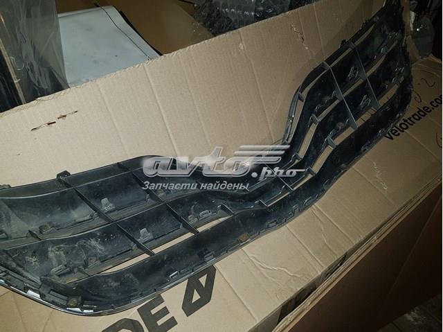 Решетка радиатора 5310133280 Toyota
