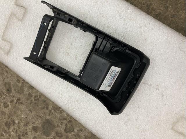  VAG 5C6864298J82V цена, от 50.85 USD