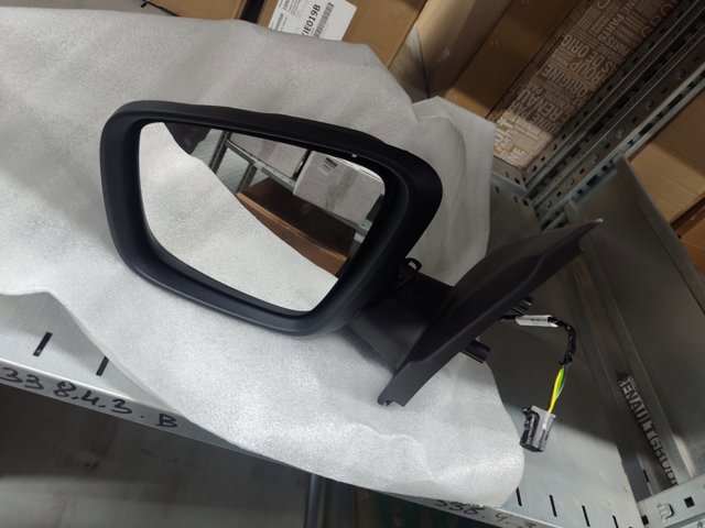 Наружное зеркало правое Renault (RVI) 963015199R цена, от 292.89 USD