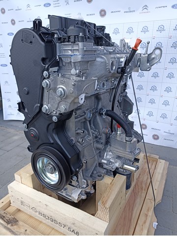 Двигатель 1675873680 Peugeot/Citroen