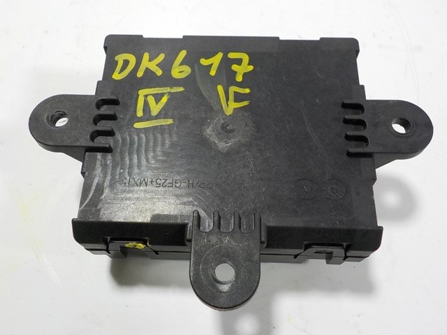 Купить LR106150 Land Rover 