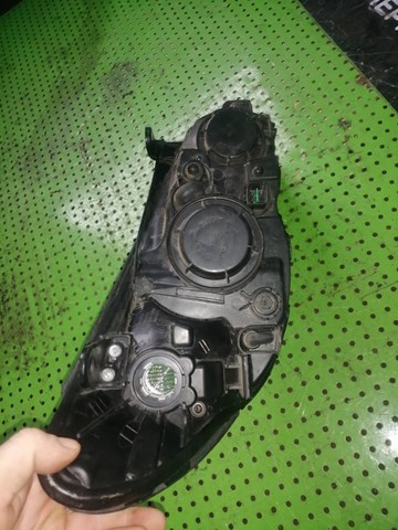 Фара правая Hyundai/Kia 921022H020