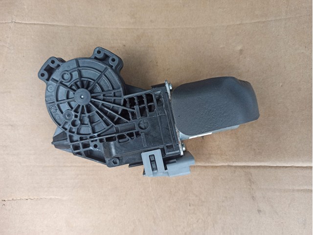 430105F0 Tesla Motors 