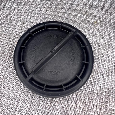 Крышка фары задняя Mercedes 1305219122 цена, от 11.41 USD