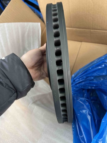 Передние тормозные диски 402065NA0A Nissan/Infiniti