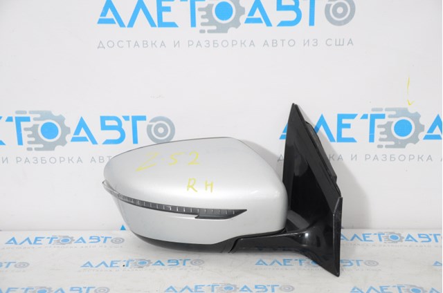 Правое боковое зеркало Nissan/Infiniti 963015AA2A