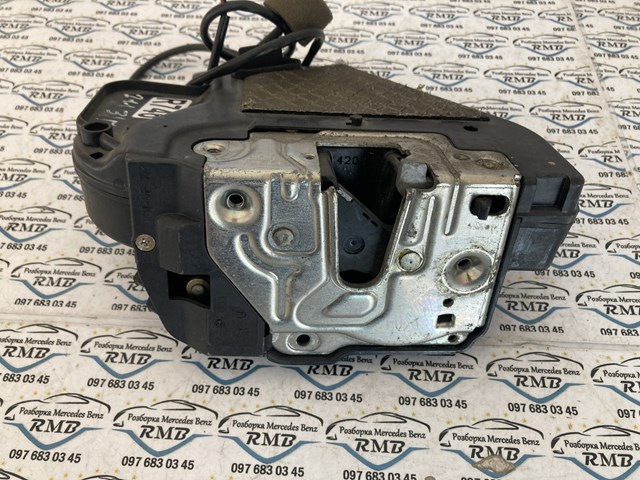 A2117300835 Mercedes 