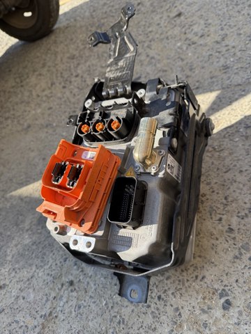 12369797951 BMW 
