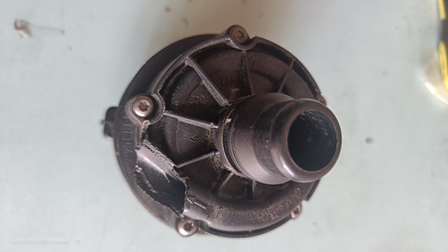 Дополнительная помпа 11518651288 BMW