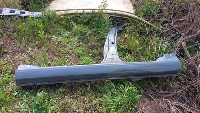 Acesso externo esquerdo 7009G2 Peugeot/Citroen