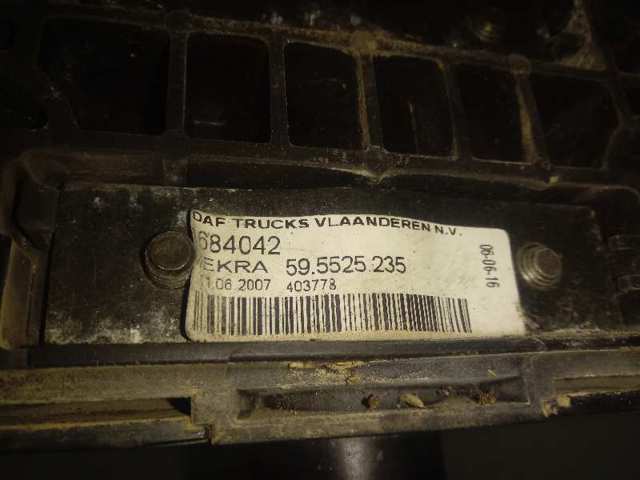 1684042 DAF Стекло зеркала заднего вида