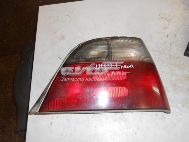 Купить ZDW1902R Signeda Задняя правая фара