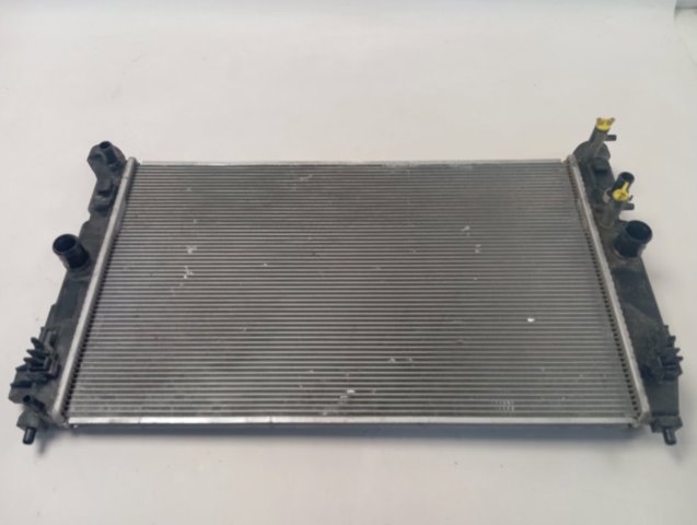Радиатор охлаждения двигателя Toyota MF4221367672 цена, от 150.56 USD