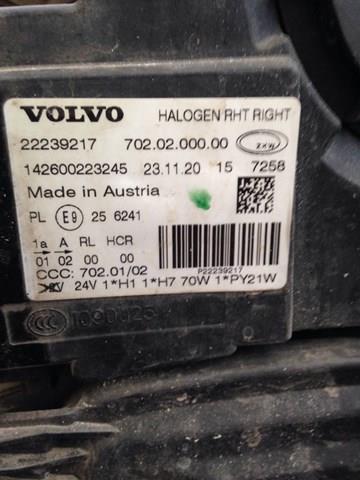 Фара правая Volvo 22239217