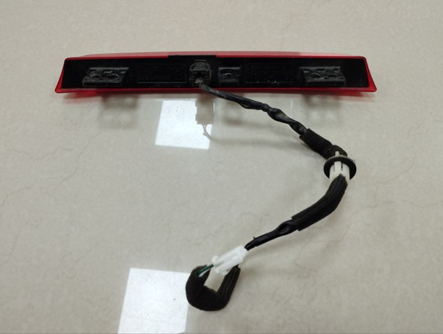  Sinal de parada traseiro adicional Mazda 3 sedan (BM, BN) (2013 - 2019) 